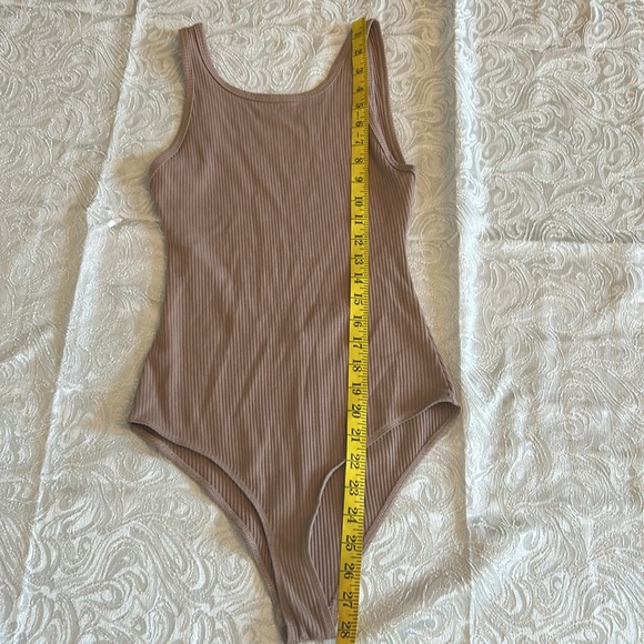 Reformation bodysuit - Picture 5 of 6